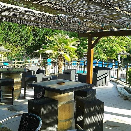 Domaine De Guillalmes Hotel Fumel Екстериор снимка