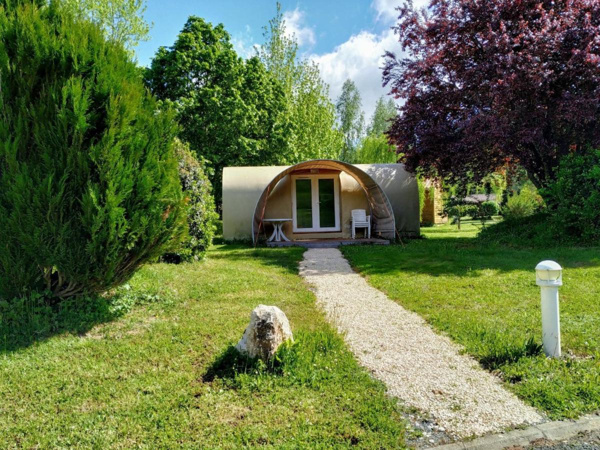 Domaine De Guillalmes Hotel Fumel Екстериор снимка