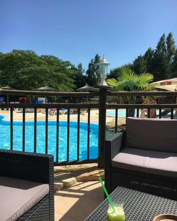 Domaine De Guillalmes Hotel Fumel Екстериор снимка